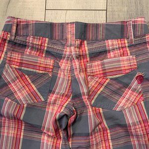 Valcom Bermuda shorts size 3